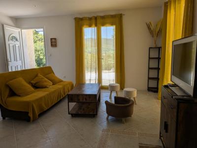 Location Maison FIGANIERES  83