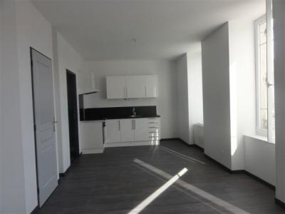 photo For rent Apartment CREUSOT 71