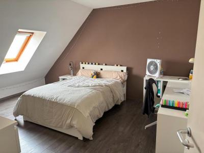 photo For rent Apartment RICHE 37