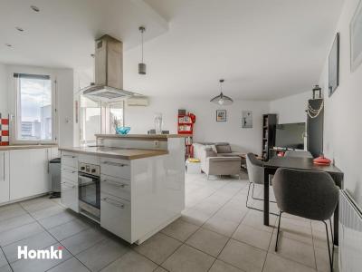 Vente Appartement 3 pièces LYON-8EME-ARRONDISSEMENT 69008