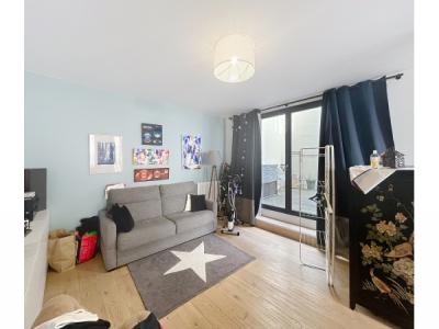 Location Appartement 4 pièces PARIS-8EME-ARRONDISSEMENT 75008