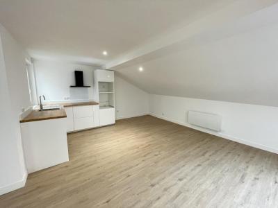 photo For rent Apartment MARSEILLE-2EME-ARRONDISSEMENT 13