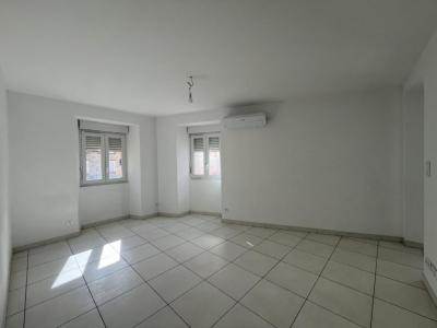 For rent Apartment VICO 