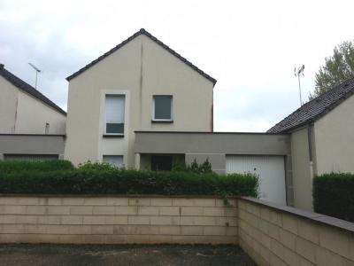 photo For rent House CHATILLON-SUR-INDRE 36