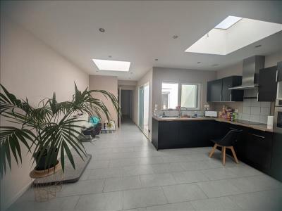 photo For rent House WASQUEHAL 59