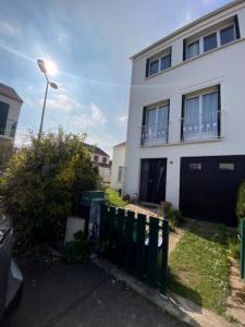 photo For sale House VILLEPREUX 78