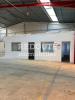 Louer Commerce 1094 m2 Reims