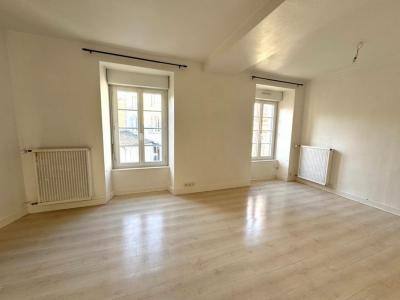 photo For rent Apartment LAVAL 53