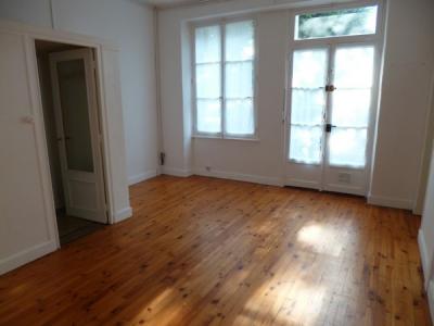 Location Appartement 2 pièces CLERMONT-FERRAND 63000