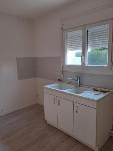 Location Appartement 3 pices HOMMES 37340