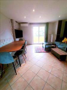 Location Appartement 4 pièces ROQUEBRUNE-CAP-MARTIN 06190