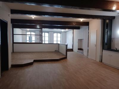 Location Appartement 2 pièces LONS-LE-SAUNIER 39000