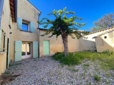 Location Maison 5 pièces SAINT-SATURNIN-LES-AVIGNON 84450