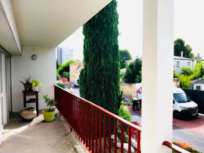 Vente Appartement 4 pièces BOUSCAT 33110