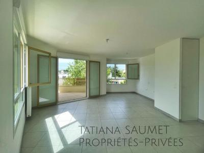 Vente Appartement 3 pièces RILLIEUX-LA-PAPE 69140