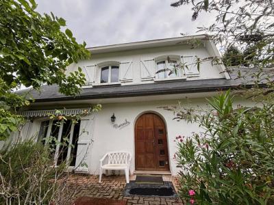 Vente Maison 6 pièces LONS-LE-SAUNIER 39000