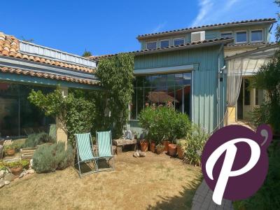 photo For sale Prestigious house BERGERAC 24