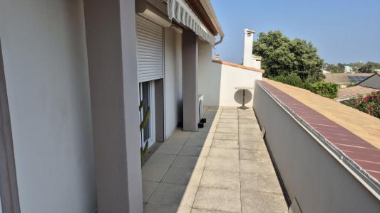 For sale Apartment CRES 