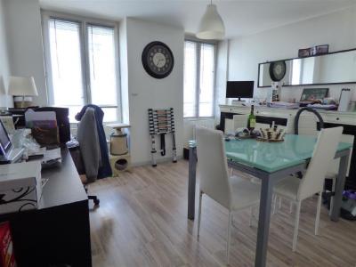 For rent Apartment LOUVRES
