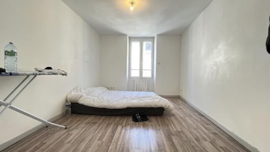 For rent Apartment LOUVRES