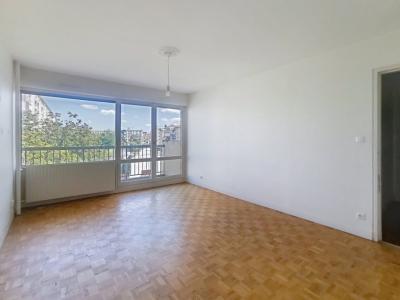 For sale Apartment LYON-8EME-ARRONDISSEMENT 