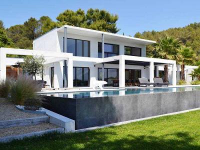 Vente Maison 8 pièces SAINT-MARC-JAUMEGARDE 13100