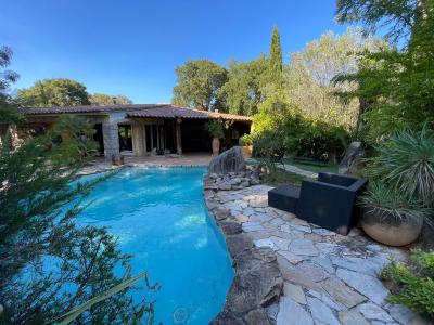 Vente Maison 10 pièces LECCI 20137