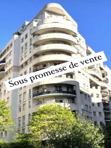 Vente Appartement 4 pièces COURBEVOIE 92400