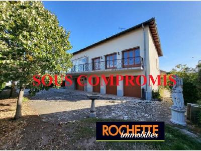 Vente Maison 11 pices MONTROND-LES-BAINS 42210