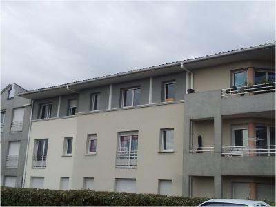 photo For rent Apartment BEGLES 33