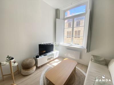 photo For rent Apartment MARSEILLE-1ER-ARRONDISSEMENT 13