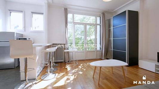 photo For rent Apartment PARIS-16EME-ARRONDISSEMENT 75
