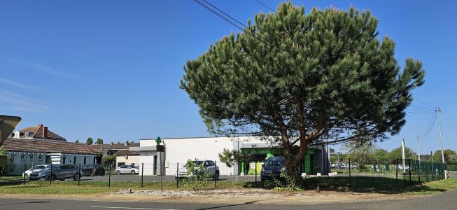 photo For sale Commercial office GABARRET 40