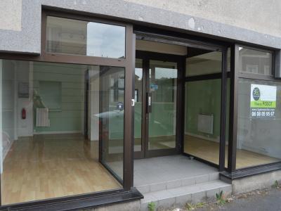 photo For rent Commercial office CREIL 60