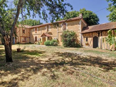 Vente Maison 5 pièces VILLECOMTAL-SUR-ARROS 32730