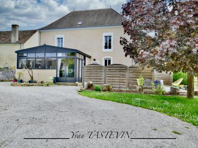 For sale House SAINT-COSME-EN-VAIRAIS  72