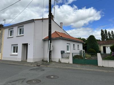 Vente Maison 3 pièces LONGERON 49710