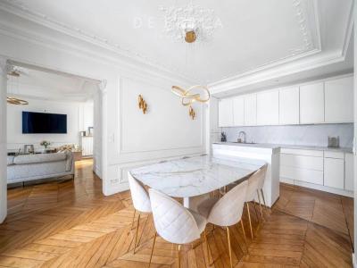 For sale Apartment PARIS-16EME-ARRONDISSEMENT