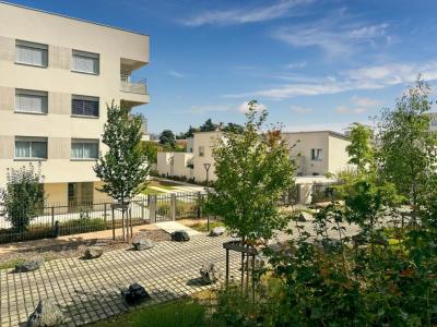 Vente Appartement 3 pièces BRON 69500