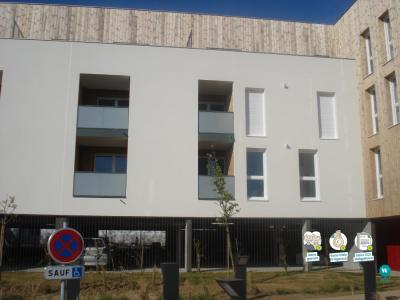 For rent Apartment VERRIERE  78