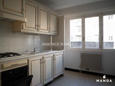 Location Appartement 4 pices PAU 64000