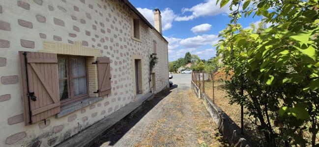 For sale House SAINT-DIZIER-LES-DOMAINES  23