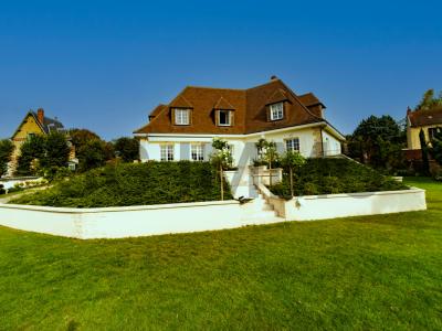 Vente Maison 9 pièces NESLES-LA-VALLEE 95690