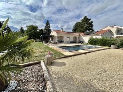 Vente Maison 5 pièces SAINT-JUST-MALMONT 43240