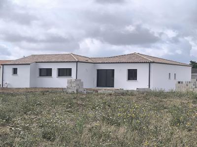 Vente Maison 5 pièces SAINT-HIPPOLYTE 17430