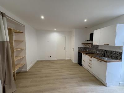 photo For rent Apartment ROANNE 42