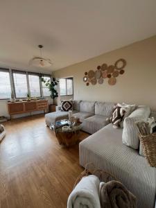photo For rent Apartment MERIGNAC 33