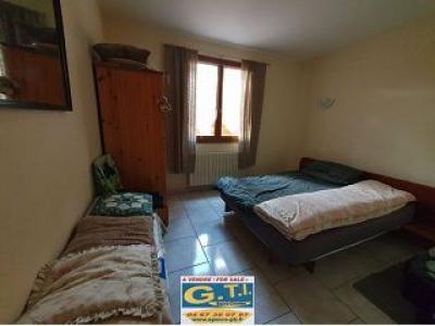 For sale House SAINT-CHINIAN A 5 minutes seulement de Saint Chinian