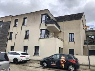 Location Appartement 3 pièces GUIGNES 77390