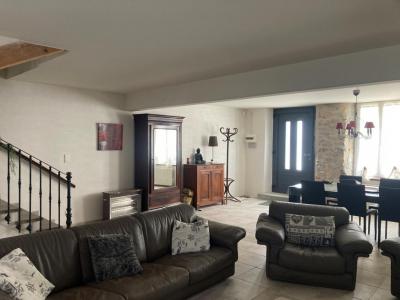 For sale House DOUZENS 